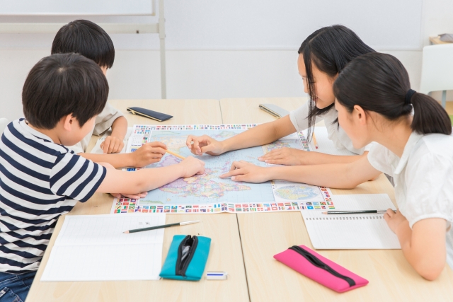 子供の勉強風景